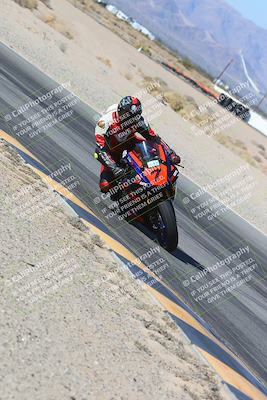 media/Jan-18-2024-Racers Edge (Thu) [[008952c709]]/A Group/Session 2 (Turn 15 Inside)/